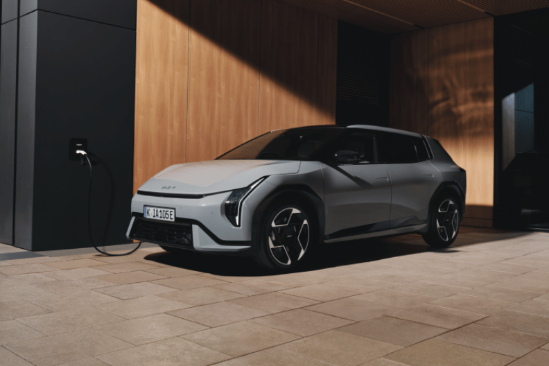 Kia EV3, Frontansicht, Seitenansicht links, Seitenansicht rechts