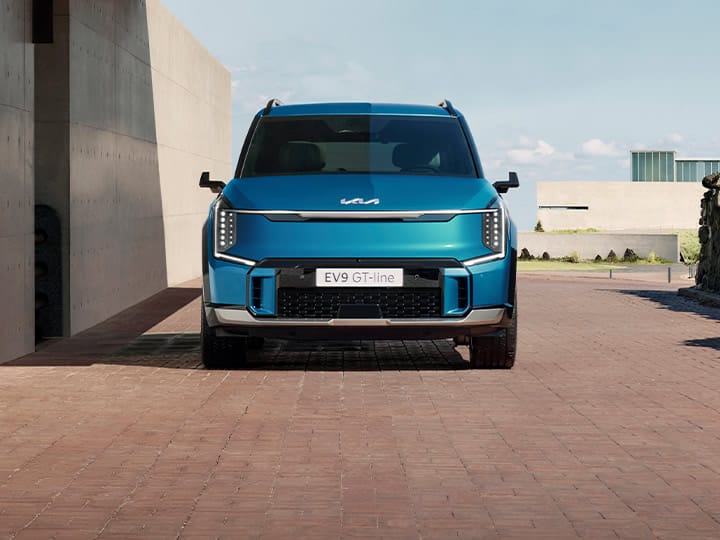 Elektro- und Hybridfahrzeuge