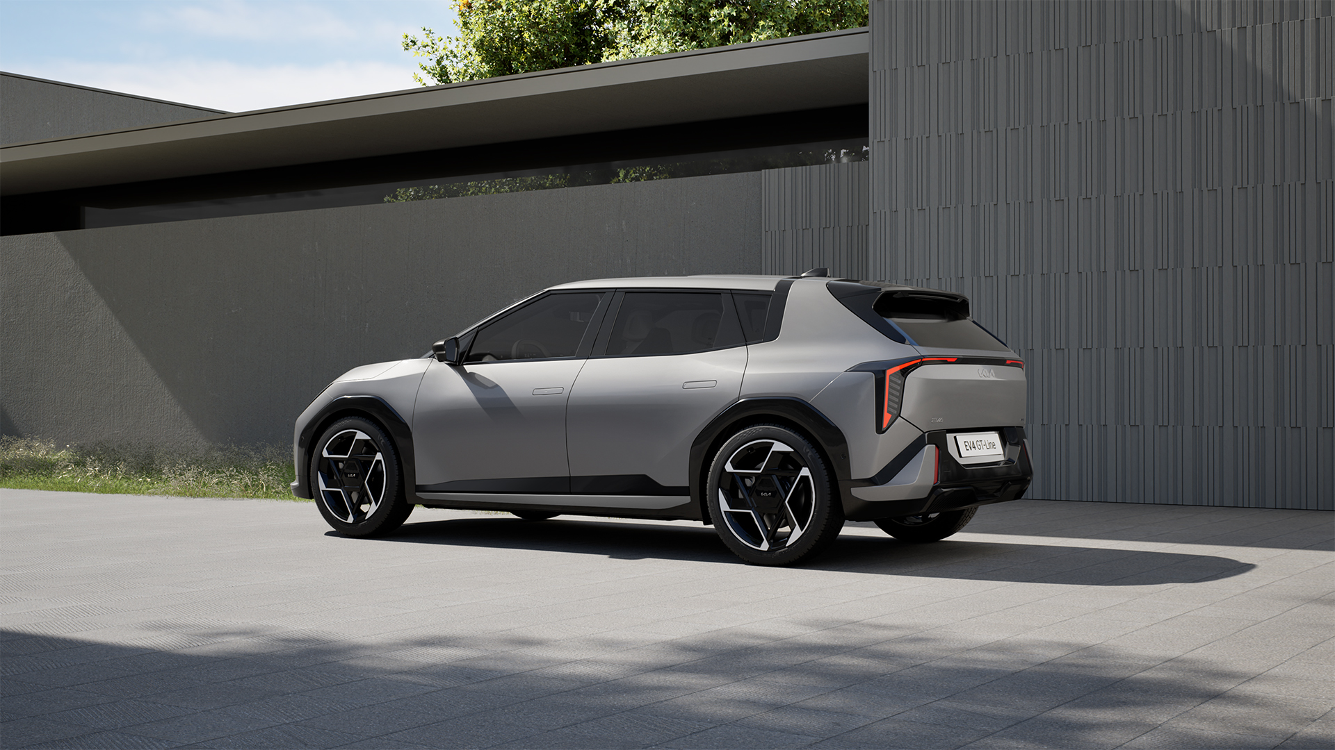 Kia EV4 vue arrière de côté.