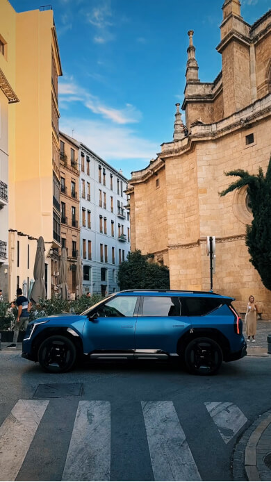 Uncapital Route: Turin