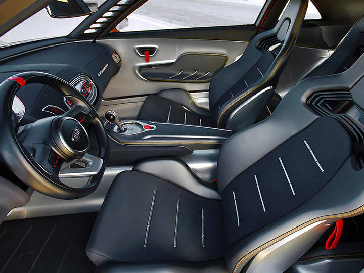 2014 - Koncept Kia GT4 Stinger