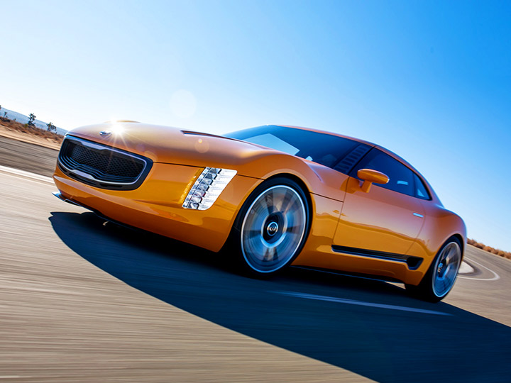 2014 - Koncept Kia GT4 Stinger