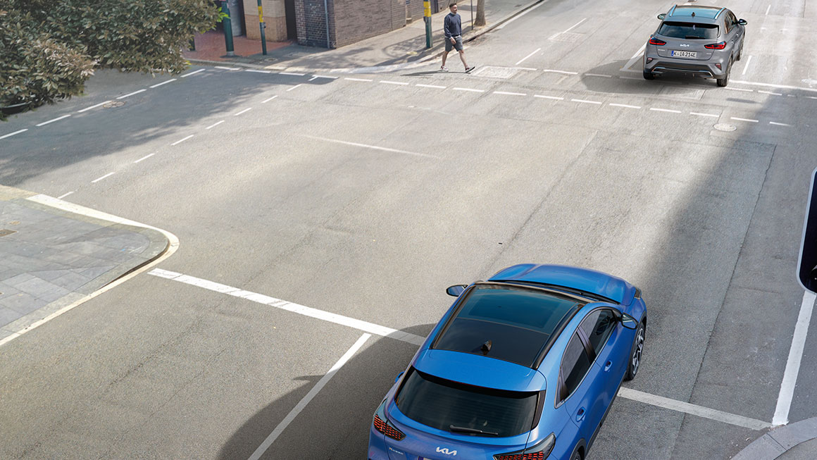 Forward Collision-Avoidance Assist 