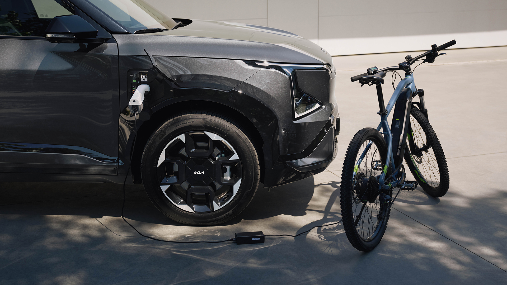 EV5 Vehicle-to-Load (V2L) 