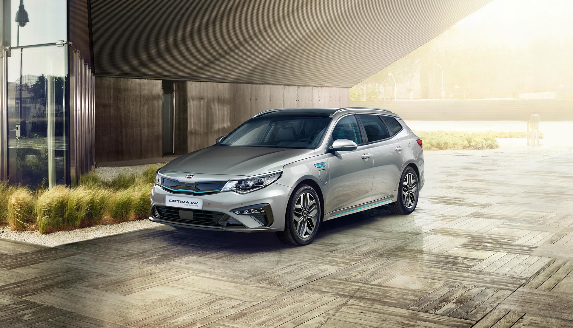 De Kia Optima Sportswagon Plug-in Hybrid – exterieur