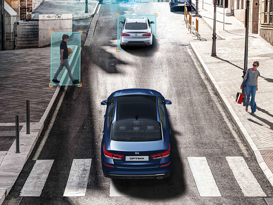 Kia Optima Sportswagon Plug-in Hybrid – autonome noodremhulp (AEB)